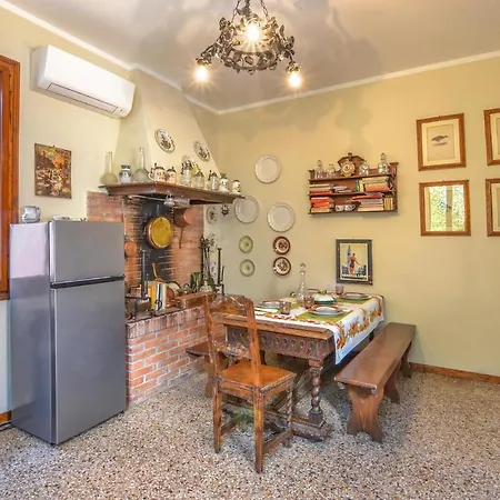 Holiday home Amazing In With Kitchen *
