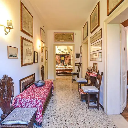 Holiday home Amazing In With Kitchen *
